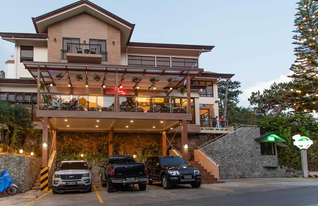 Giraffe Boutique Hotel-1